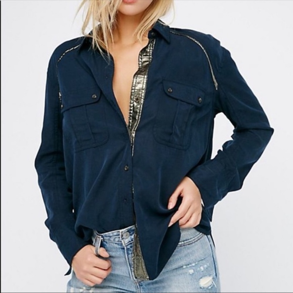 ❌❌SOLD❌❌Free people button down shirt